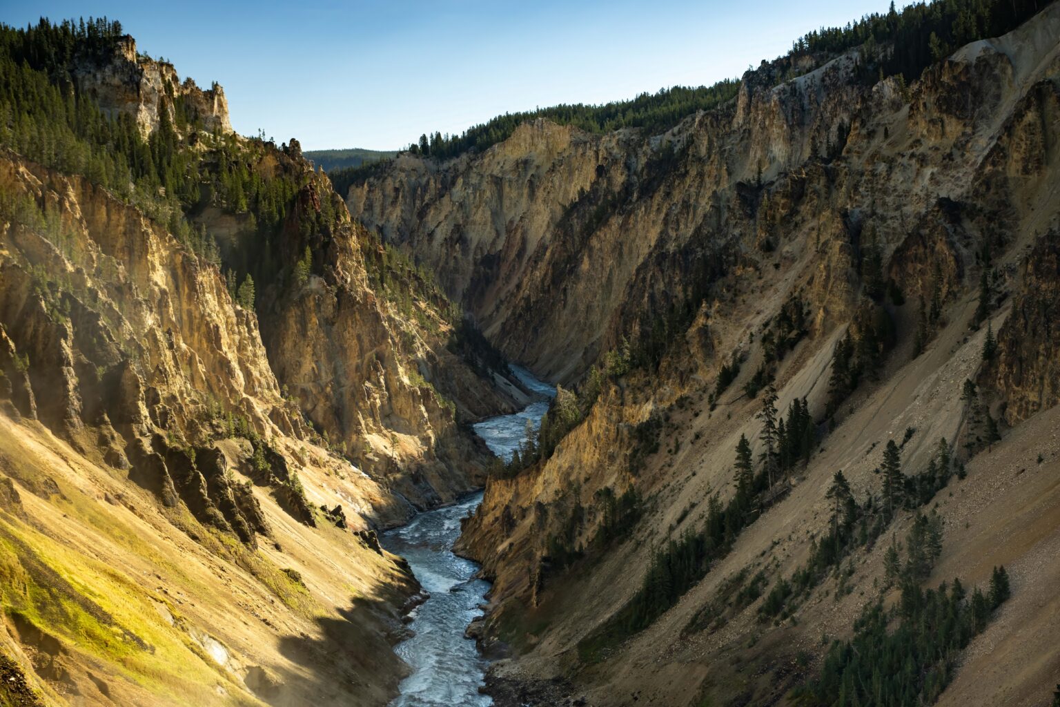 Yellowstone 2025 teaser Zoom Fotoresor