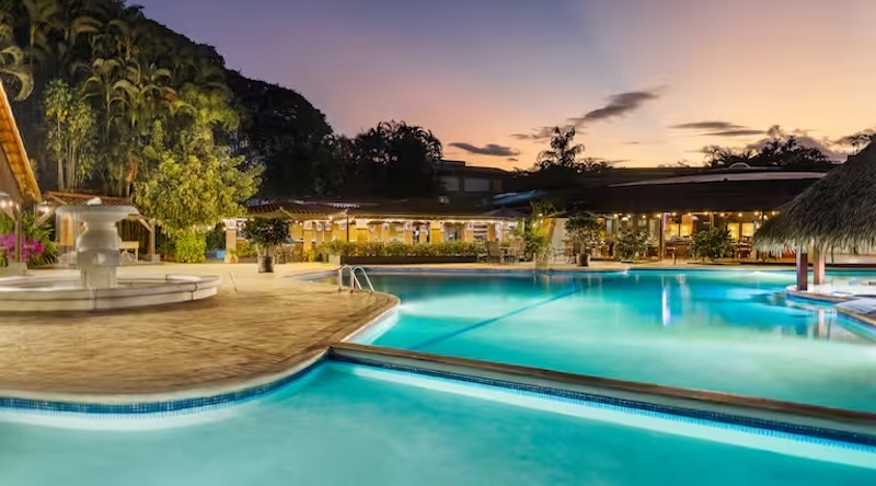 DOUBLETREE CARIARI